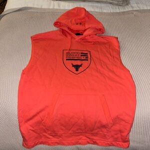 Project Rock Iron Paradise Under Armor Men’s Short Sleeve Sweatshirt